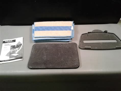 Lot Detail - Haan Slim & Light Floor Sanitizer SI-35