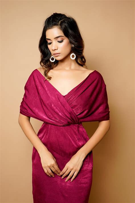 Magenta Velvet Wrap Neck Midi – ahiclothing