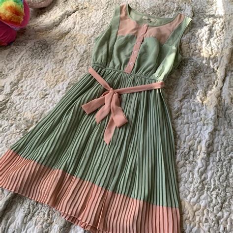 50s Style Green & Pink Dress ~ DEPOP PAY ONLY! (I... - Depop
