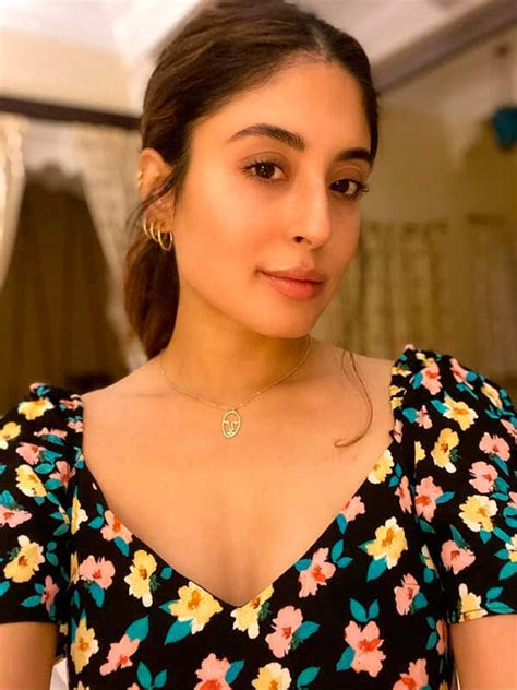 TV actress Kritika Kamra's pictures go viral on social media- The ...