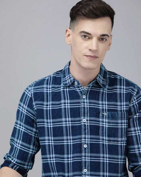 Levis Men Blue 512 Slim Tapered Fit Mid-Rise Light Fade Stretchable ...