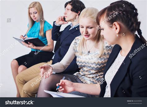 People in Business Suits 的图像结果