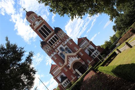 Is Lafayette Louisiana Worth Visiting? - How We Find Happy