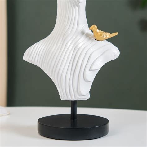 Nordic Contour Human Bust Resin Sculpture Online - Premium Decor Object ...