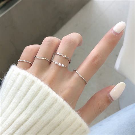 Korean Minimal Ring