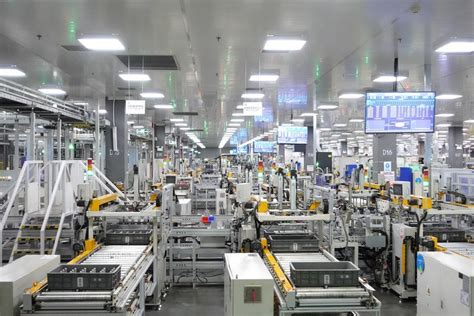 中国这十年·中国故事｜珠三角：“世界工厂”迎来数字化转型_腾讯新闻