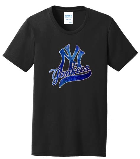 Ladies yankees t shirts online