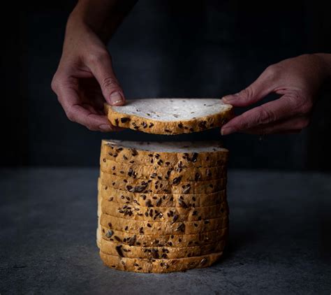 Gluten-Free Seeded Bread, 14 Grams of Fiber | Carbonaut (US)