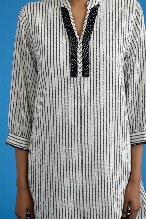 Buy Monochrome Striped Cotton Kurta | Ladies Kurta Online : Ancestry