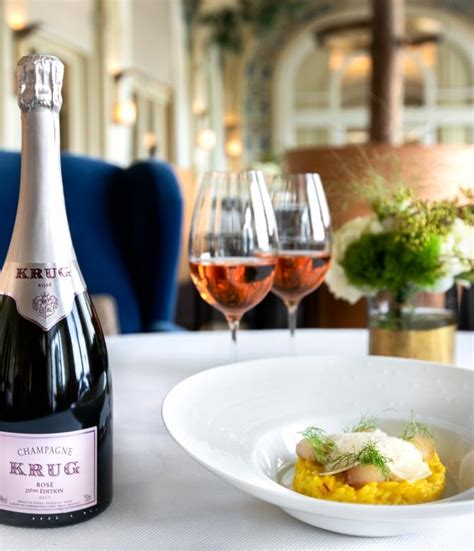 Les Fresques* - Hotel Royal | Krug Champagne