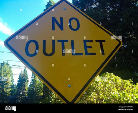 No Outlet Sign High Resolution Stock Photography and Images - Alamy