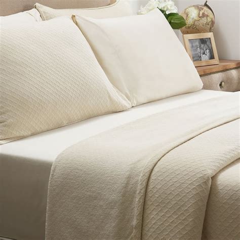 Buy MASPER Blaize Cotton Quilted Single Bed Cover from Maspar at just ...