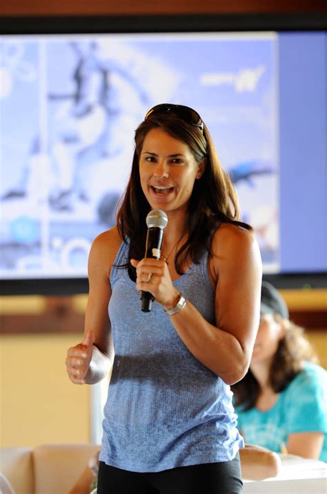 Jessica Mendoza Bio: Education, Net worth & Husband - Players Bio