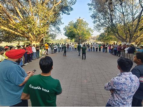 Rajkot Randarda Lake Cleanup Drive by Cleanup Group & RMC