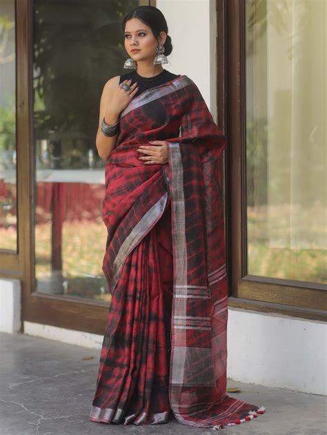Buy Maroon Colour Sarees Online at Best Price
