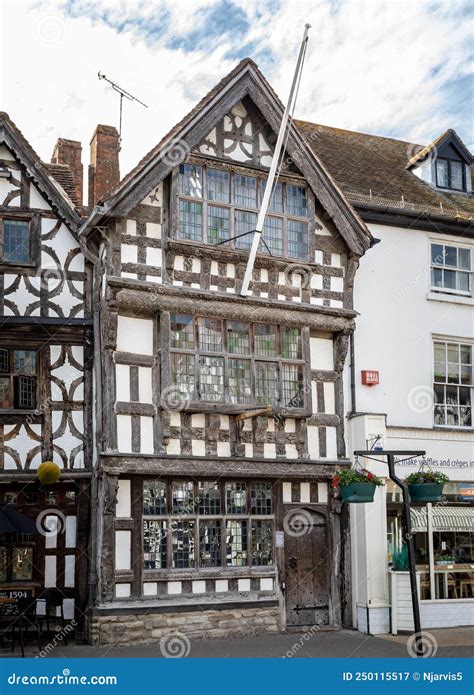 Harvard House - An Historic Tudor Timber Framed Building Owned By The ...