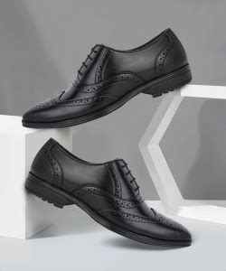 Brogues - Buy Brogues Shoes Online for Men & Women At Best Prices In ...