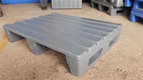 Plastic Pallets - 150mm 2 Way Heavy Duty Plastic Pallet, L800 x W800 x ...