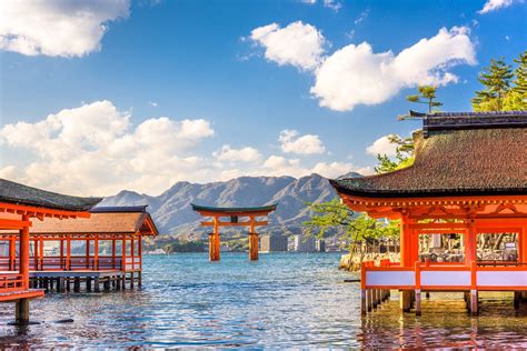 28 Most Famous Landmarks in Japan | Celebrity Cruises