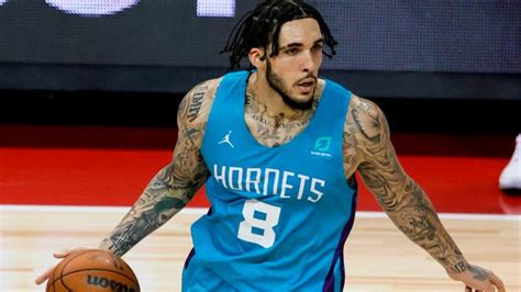 Report: LiAngelo Ball signs contract with NBA G League, eligible for G ...