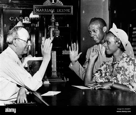 Jesse Owens, Ohio State University's track star, married Miss Minnie ...