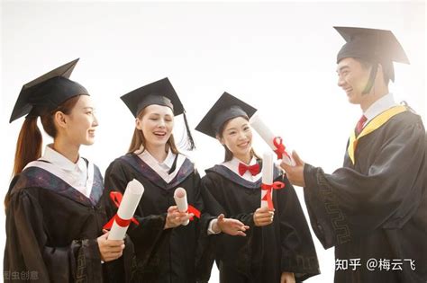 中国人为什么喜欢留学？出国留学的七大好处！「环俄留学」