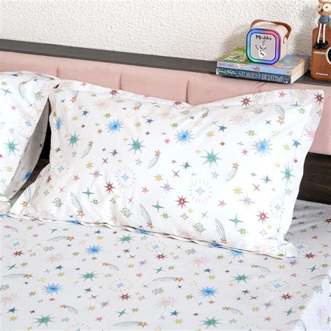 Shop and Transform Your Little One’s Room with The Huddle Bed Sheet ...