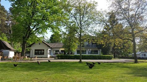 HOTEL-CAMPINGPLATZ STAU-TERRASSEN (Paderborn) - Lodge Reviews & Photos ...