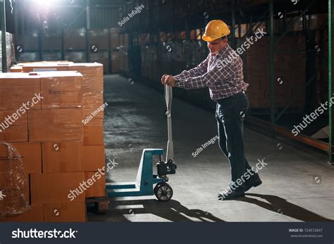 4,081 Night Shift Worker Images, Stock Photos & Vectors | Shutterstock