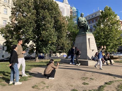 The Dancing House and Václav Havel's Birthplace — Our Beautiful Prague