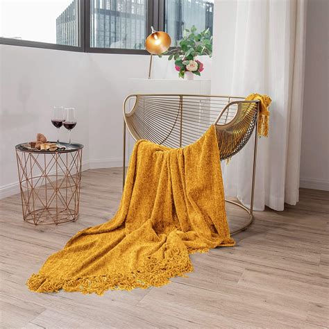 Cazimo Soft Chenille Premium Throw Blanket, Fade Resistant, All Seasons ...