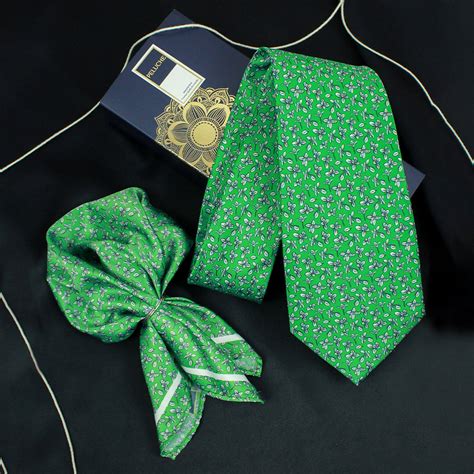 Peluche Emerald Foliage Green Neck Tie & Pocket Square Set for Men ...