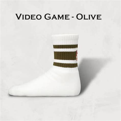DECKA QUALITY SOCKS Skater Socks Embroidery - SHOWATABÉ by BRÚ NA ...
