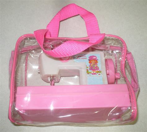 Pink Sewing Machine 的图像结果