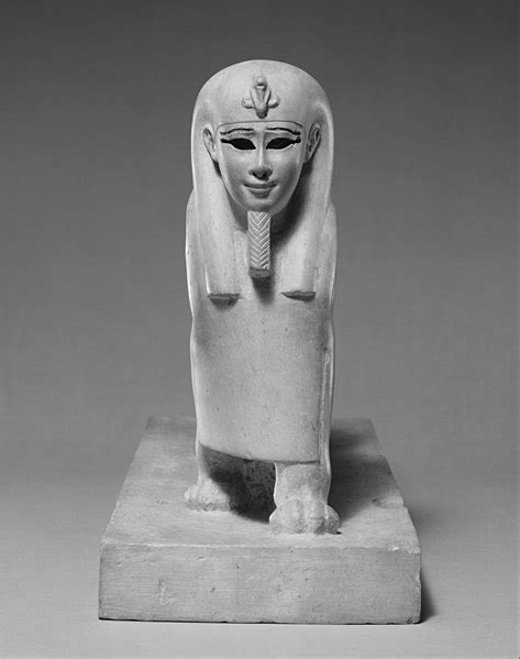 Mummified Mice Found in Colorful 2,000-year-old Egyptian Tomb | The ...