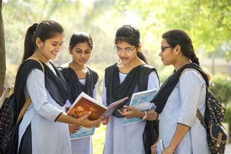 印度留学怎么样，印度留学的优势详解附学科排名分享_游学通