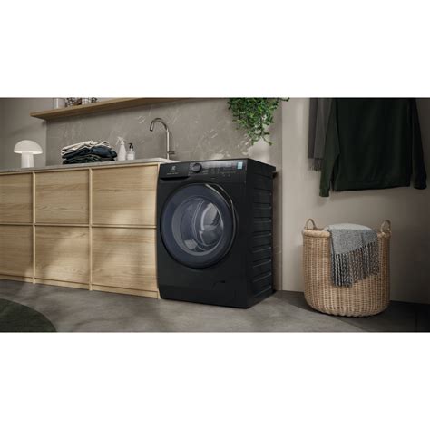 10kg UltimateCare 500 front load washing machine - EWF1024R5SB ...