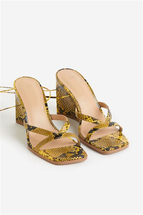 Wedge-heeled sandals - Yellow/Snakeskin pattern - Ladies | H&M IN