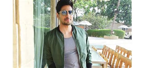 5 Ways To Style The Classic & Chic Bomber Jacket Ft. Bollywood Men