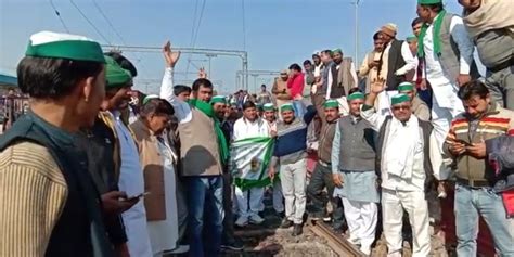 Angry Farmers Block Railway Tracks in Muzaffarnagar Over Unpaid ...