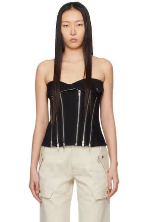 Fashion & Outfits for Women : Buy Your Favorite Brands | FASHIOLA INDIA