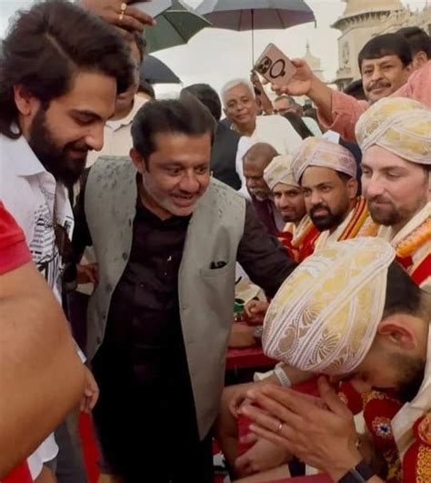 BJP criticises Congress Minister Zameer Ahmed Khan’s son on stage at ...