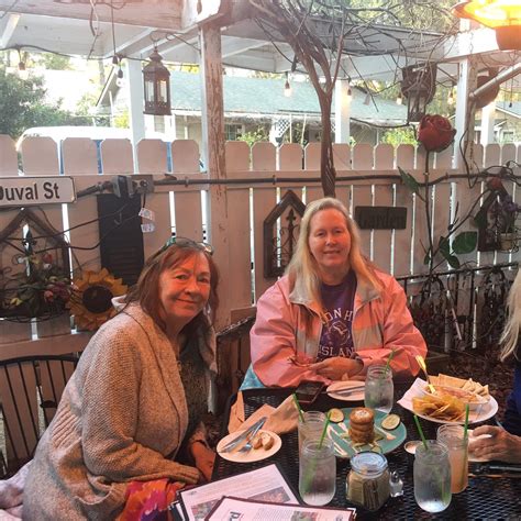 Shocking Photos Of A Lowcountry Backyard Photos | Laorexa