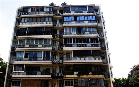 4 Celebrity Homes That Are Landmarks In Mumbai | WhatsHot Mumbai