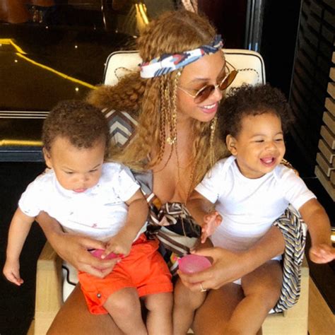 Beyoncé Shares Rare Photos of Her Twins Rumi and Sir Carter - E! Online ...