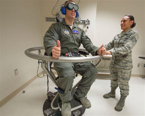 USAFSAM aerospace physiology training optimizes airmen’s performance ...