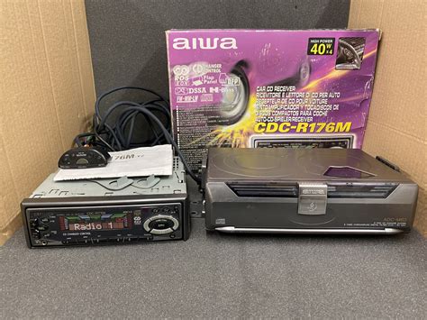 Aiwa old school CD player with 6 disc Cd changer - JT Audio