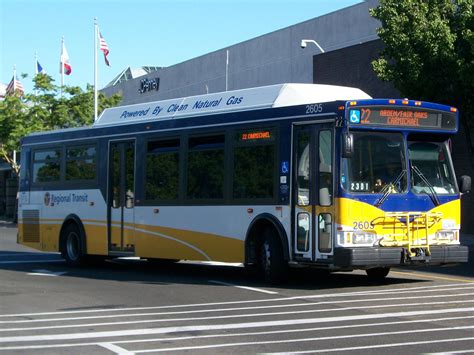 Antiguo Autobús De Tránsito Regional De Sacramento