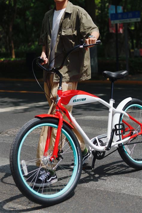豪横！爱马仕推出城市奢华自行车，售价近16万元人民币_搜狐汽车_搜狐网