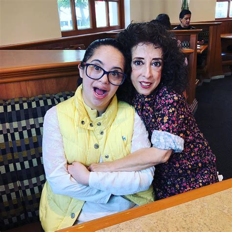 María Elena Saldaña: Ellos son Belén y Felipe, hijos de la GüerejaFama